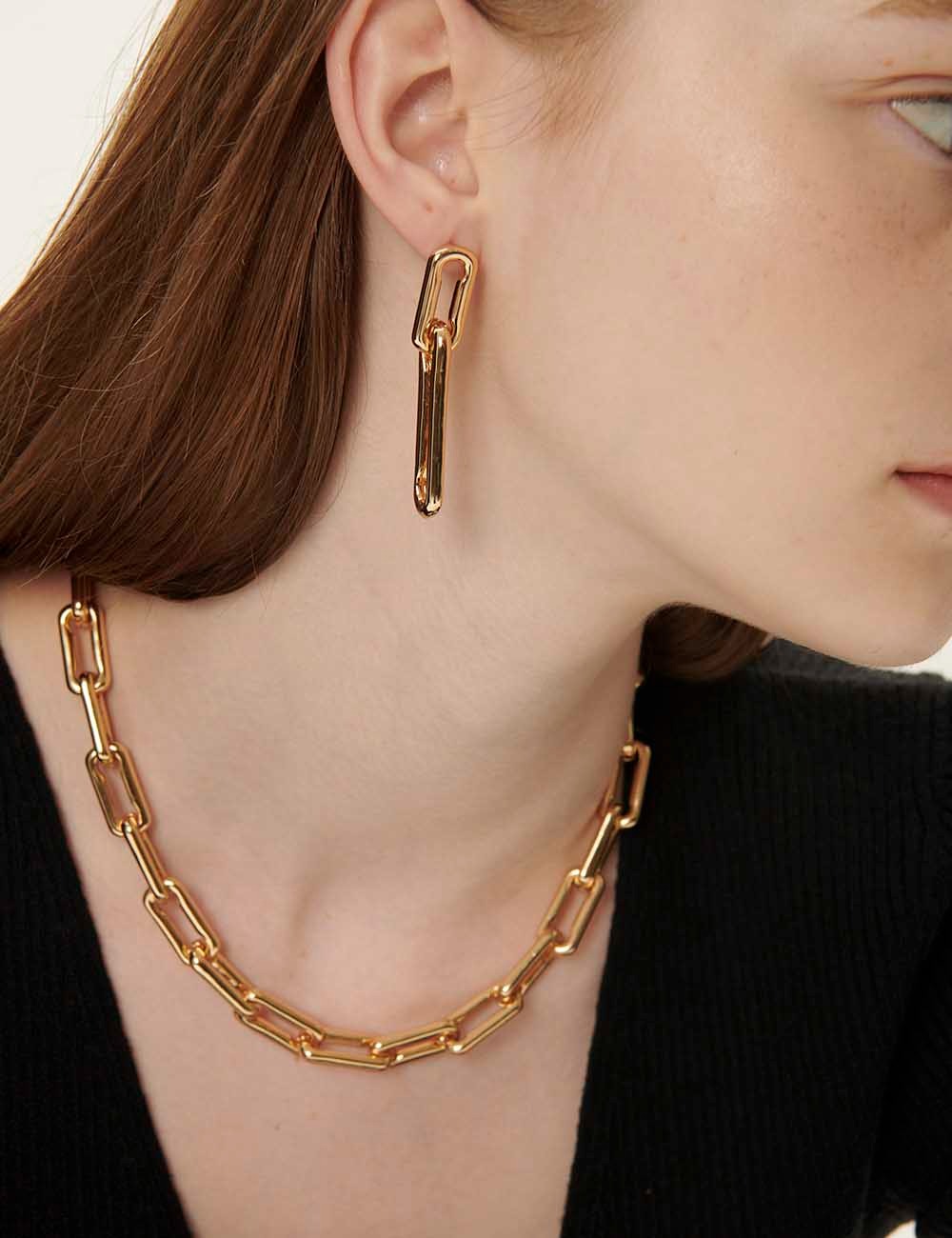 Chunky chain earrings